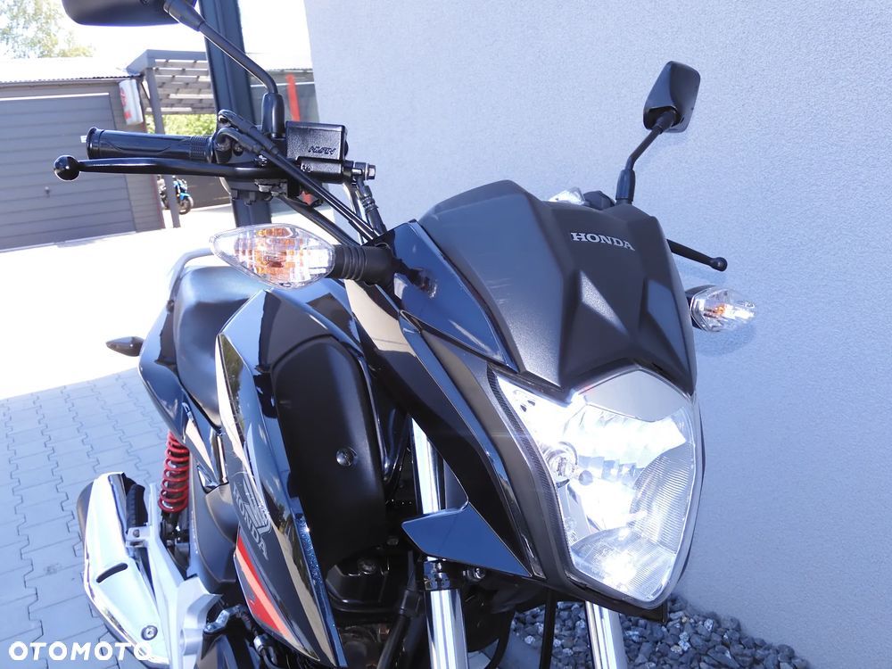 Honda CBF - 16