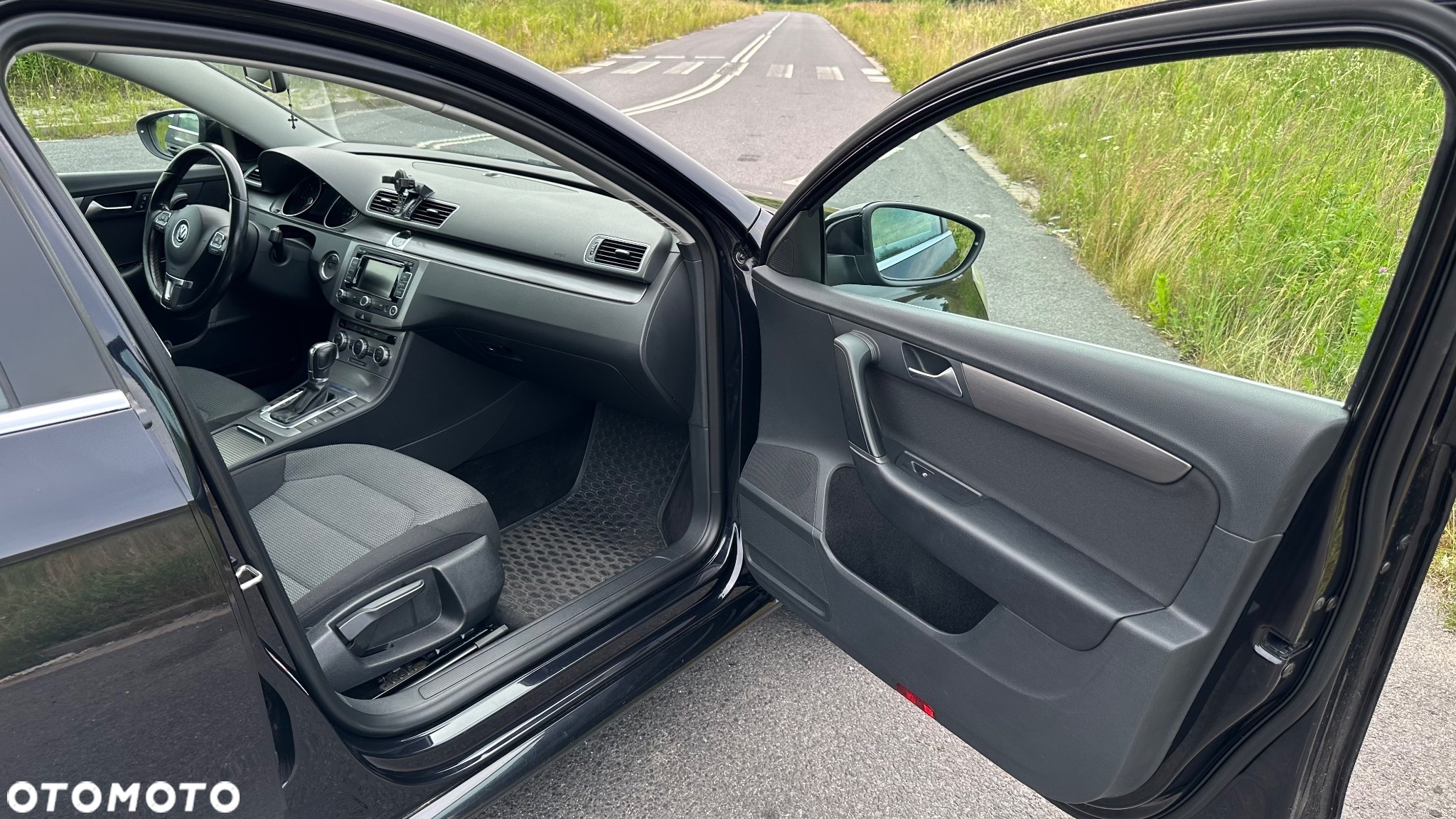 Volkswagen Passat 2.0 TDI Comfortline DSG - 21
