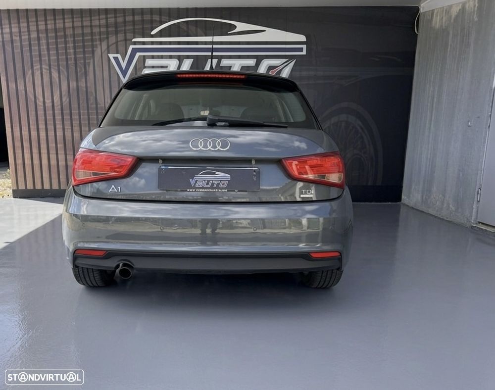 Audi A1 Sportback 1.6 TDI S-line - 5