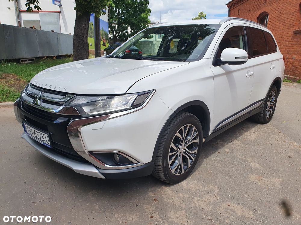 Mitsubishi Outlander 2.2 DI-D 4WD Automatik Edition 100+ - 8