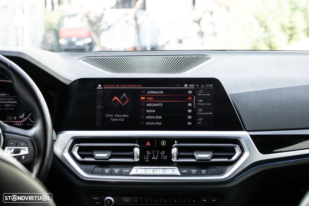 BMW 320 e Line Sport Auto - 34
