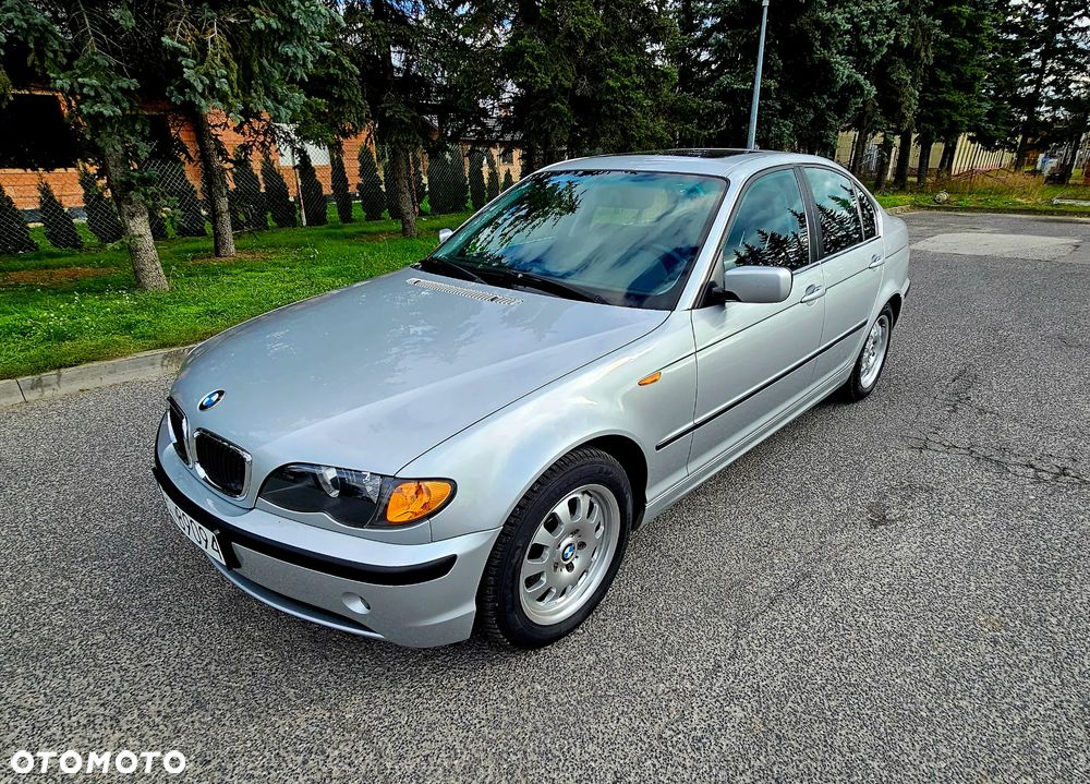 BMW 320I