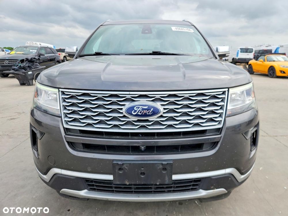 Ford Explorer - 2