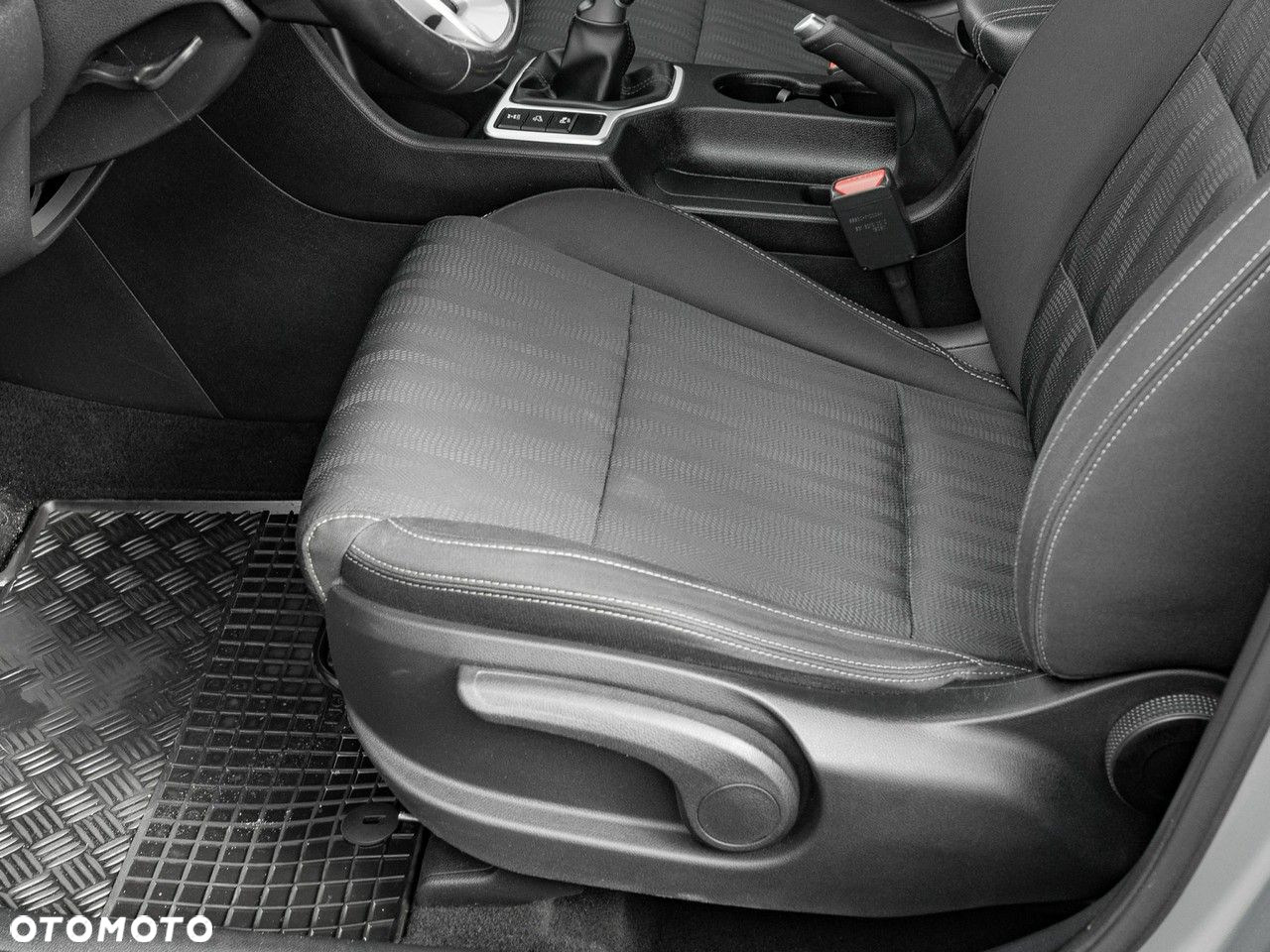 Kia Sportage - 14