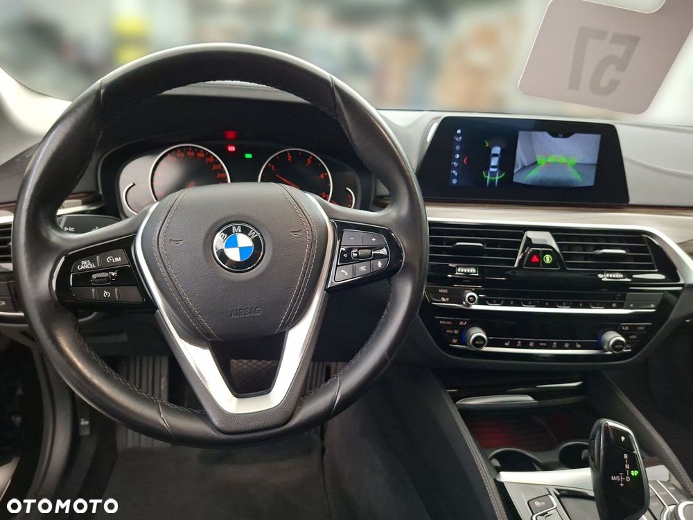 BMW Seria 5 520d Luxury Line - 15
