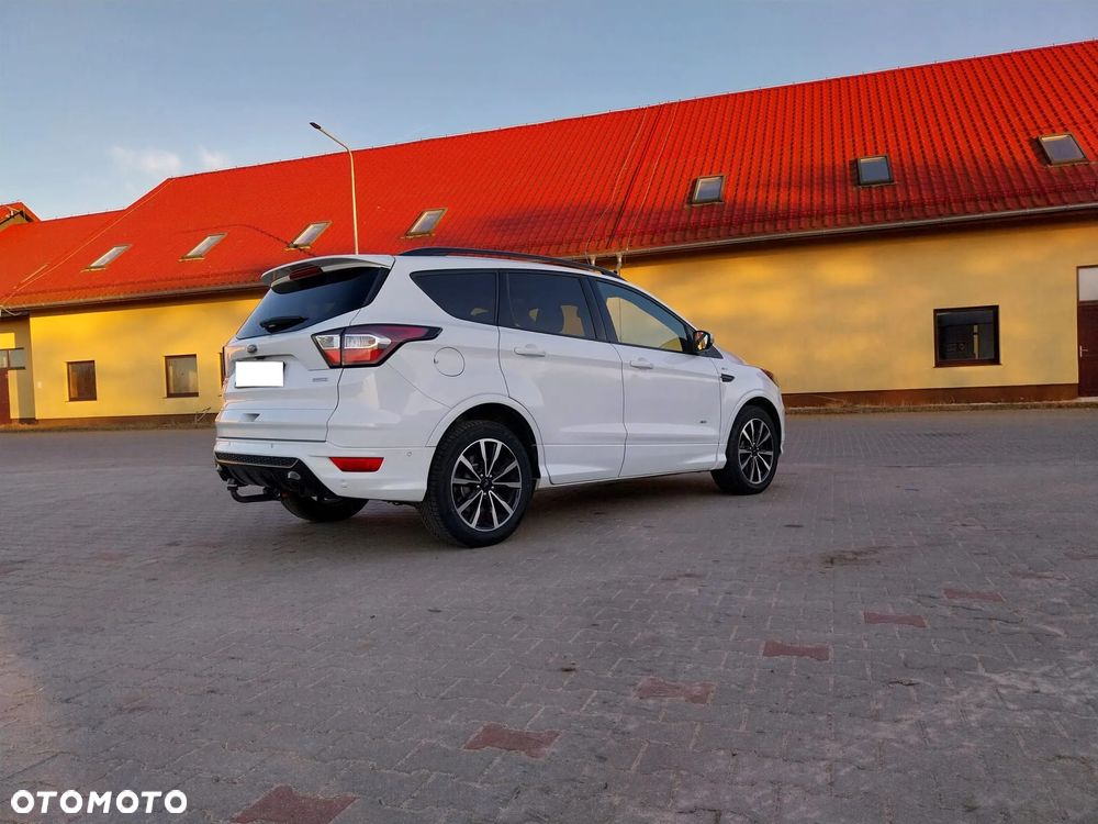 Ford Kuga - 3