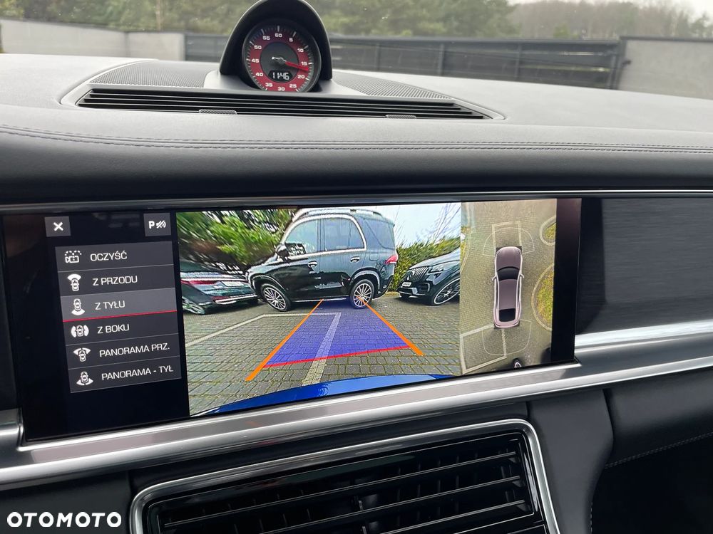 Porsche Panamera - 26