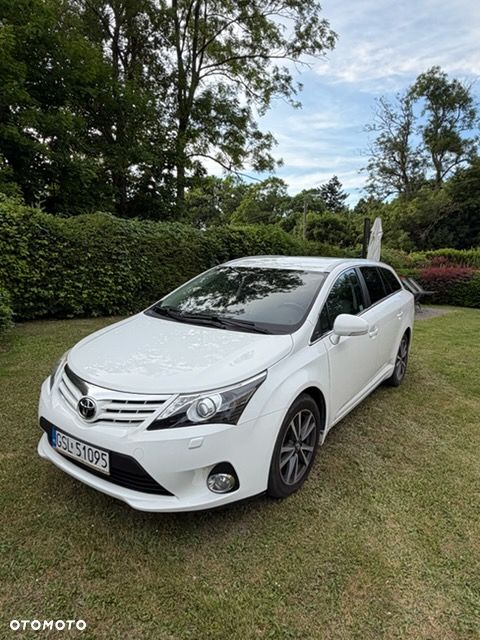 Toyota Avensis 1.8 Premium EU5 MS - 1