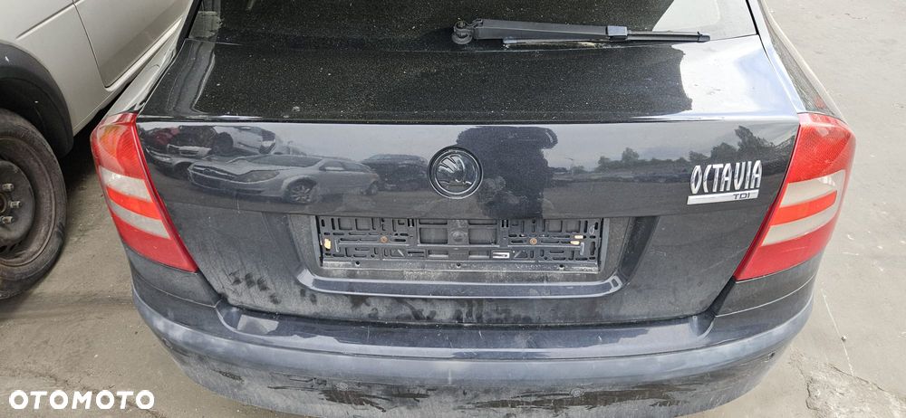 SKODA OCTAVIA II  04-08 1.9 TDI BXE - ZDERZAK PRZÓD PRZEDNI CZARNY - 10