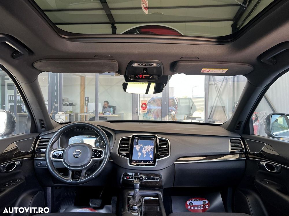 Volvo XC 90 - 8