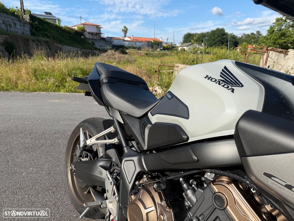 Honda CB - 7