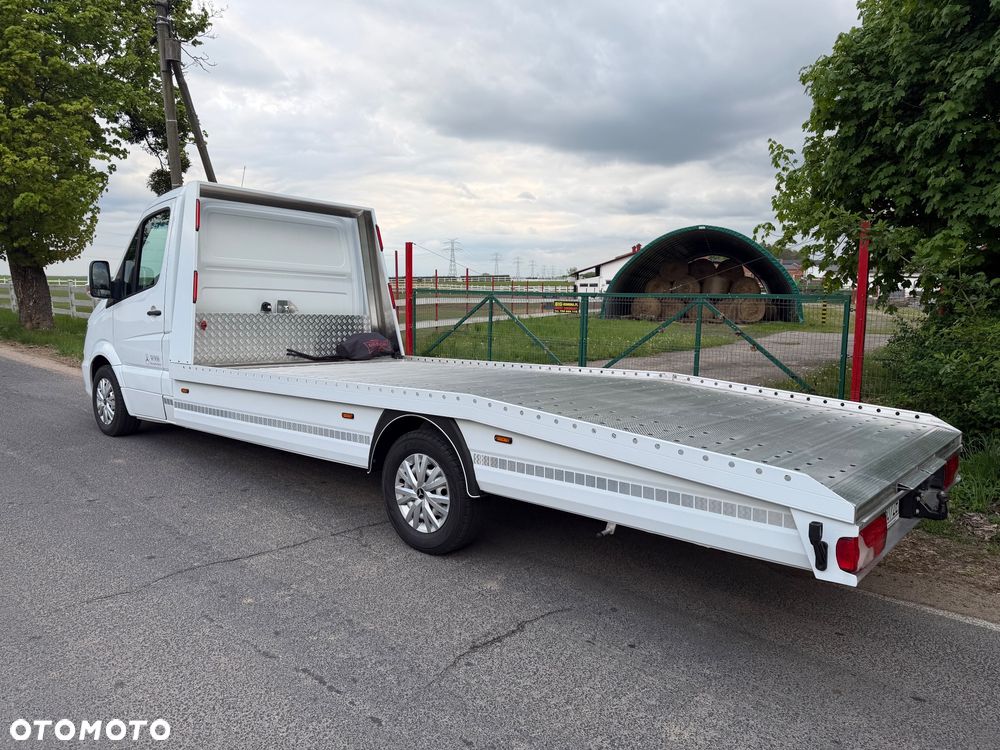 Mercedes-Benz Sprinter - 20