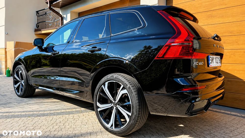 Volvo XC 60 B4 D Ultimate Dark - 5