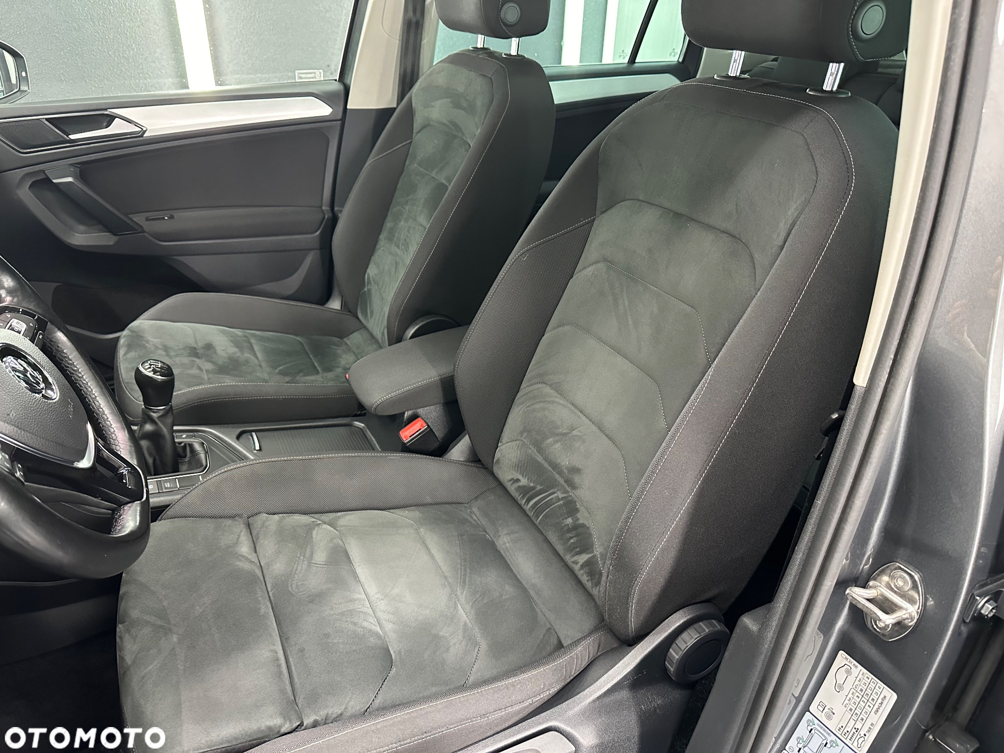 Volkswagen Tiguan - 22
