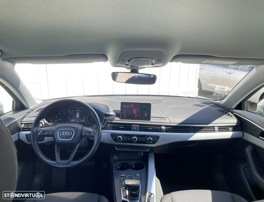 Audi A4 Avant 2.0 TDI Advance S tronic - 8