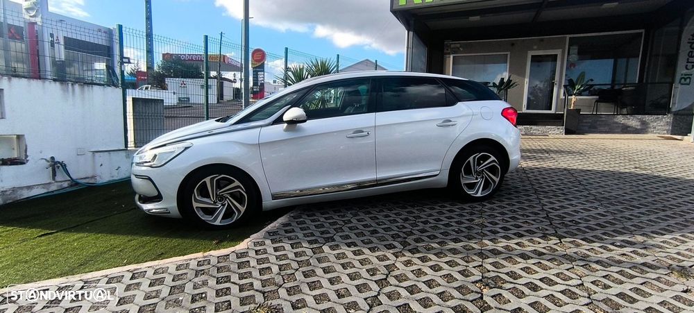 Citroën DS5 2.0 HDi So Chic 125g - 4