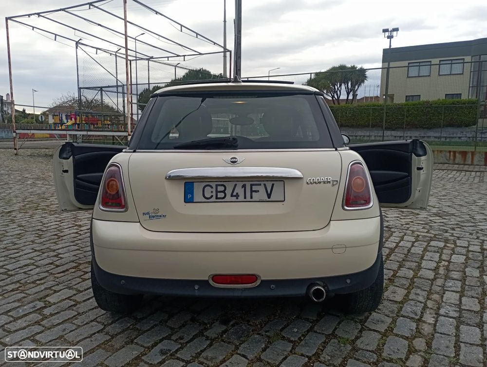 MINI 3 Portas - 4