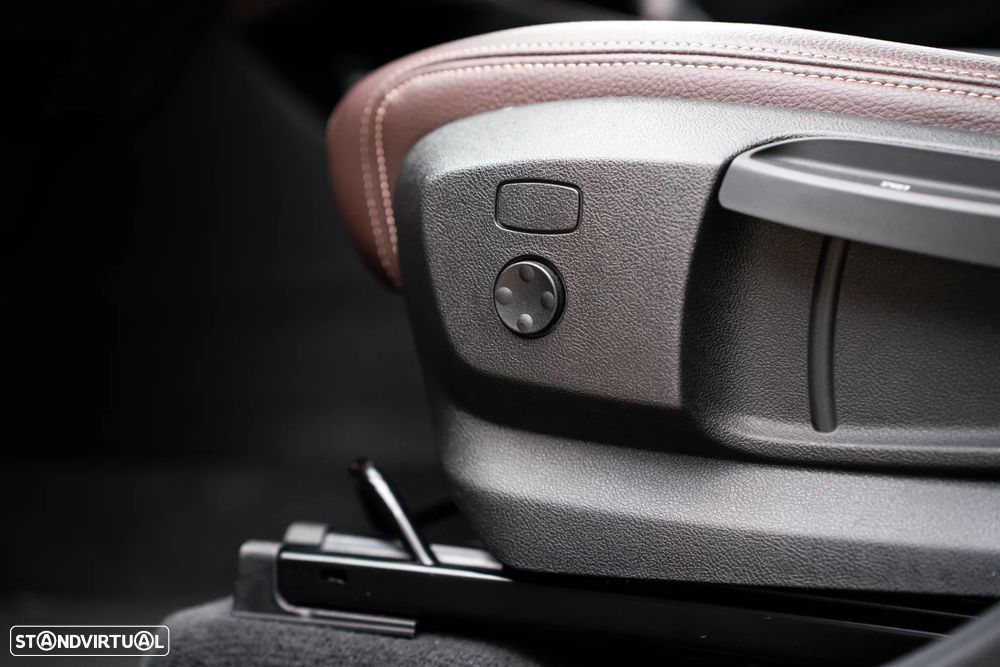 BMW X1 xDrive25e xLine - 29