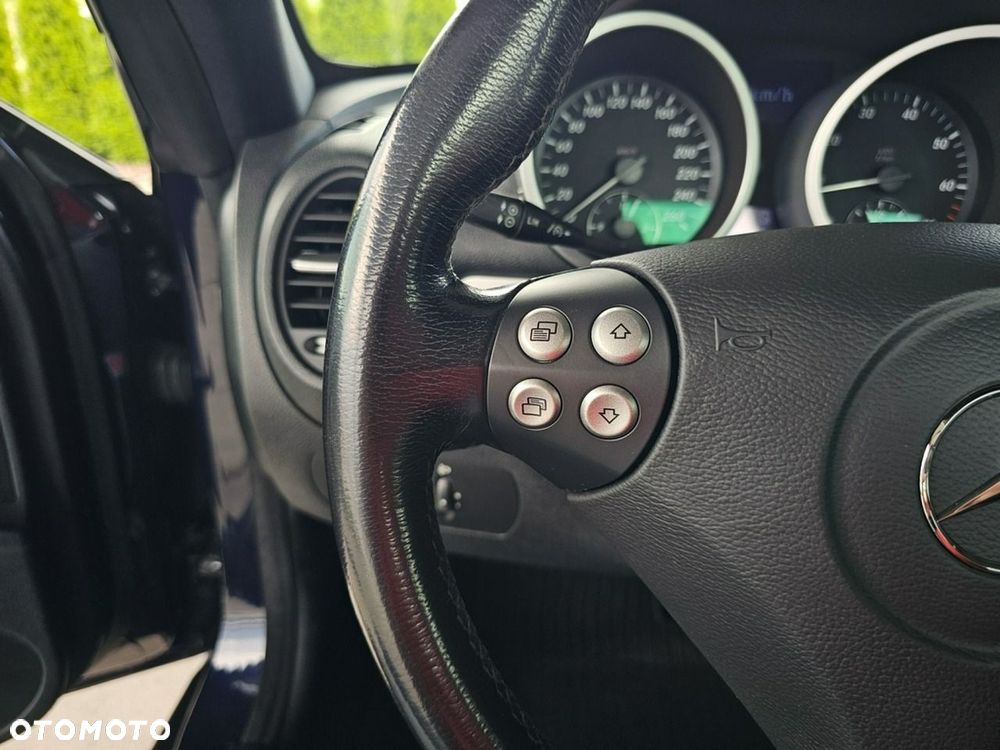 Mercedes-Benz SLK - 20