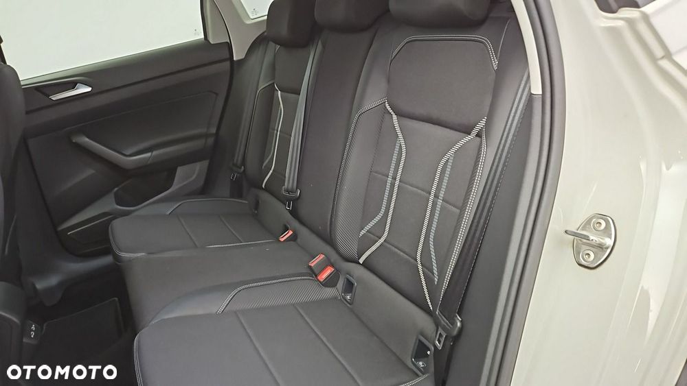 Volkswagen Taigo 1.5 TSI ACT Style DSG - 21