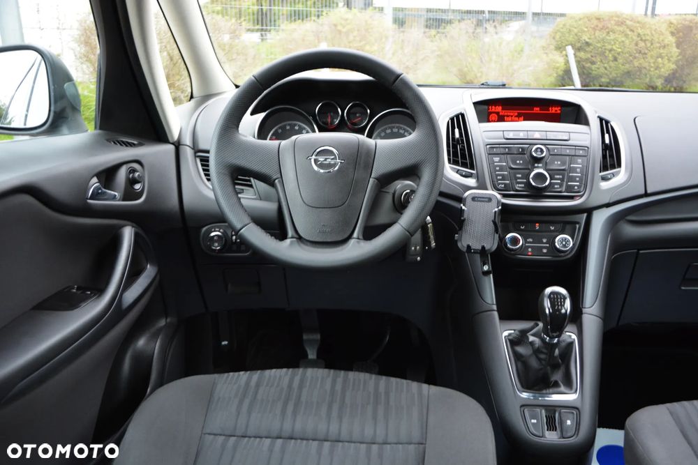 Opel Zafira 1.4 T Enjoy - 21