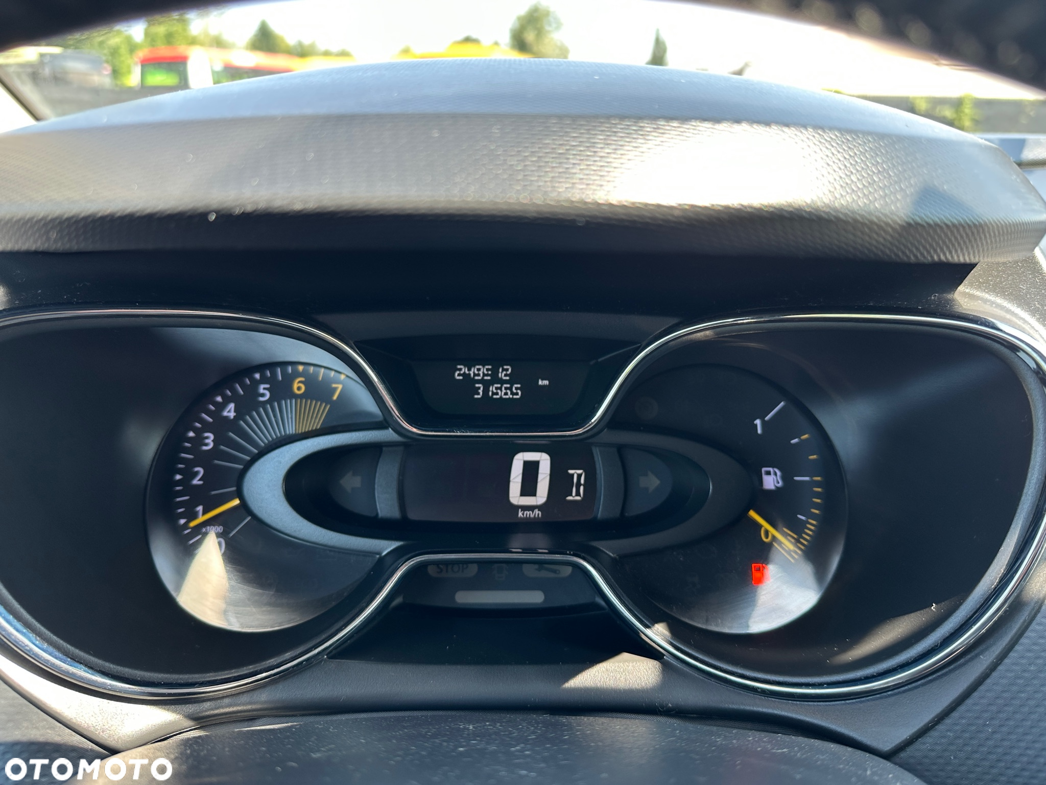 Renault Captur - 9