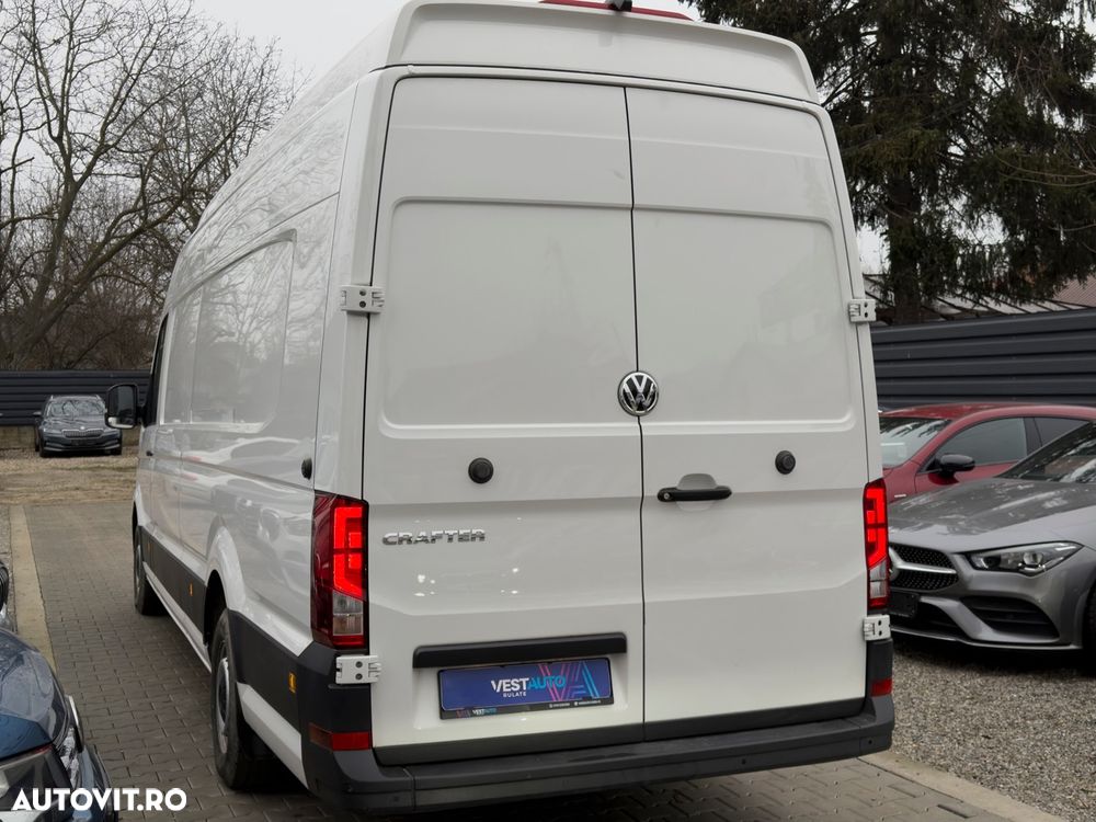 Volkswagen Crafter - 2