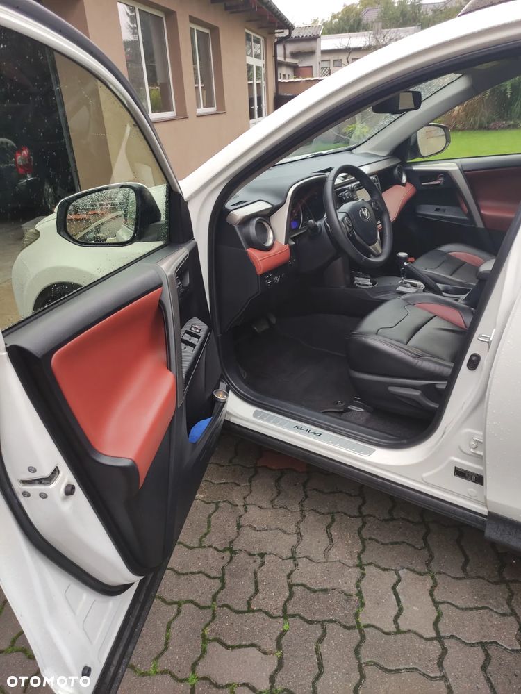 Toyota RAV4 2.0 Prestige MS EU6 - 7