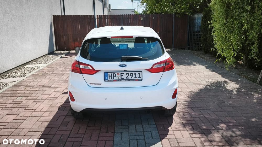 Ford Fiesta 1.0 EcoBoost Powershift Titanium - 8