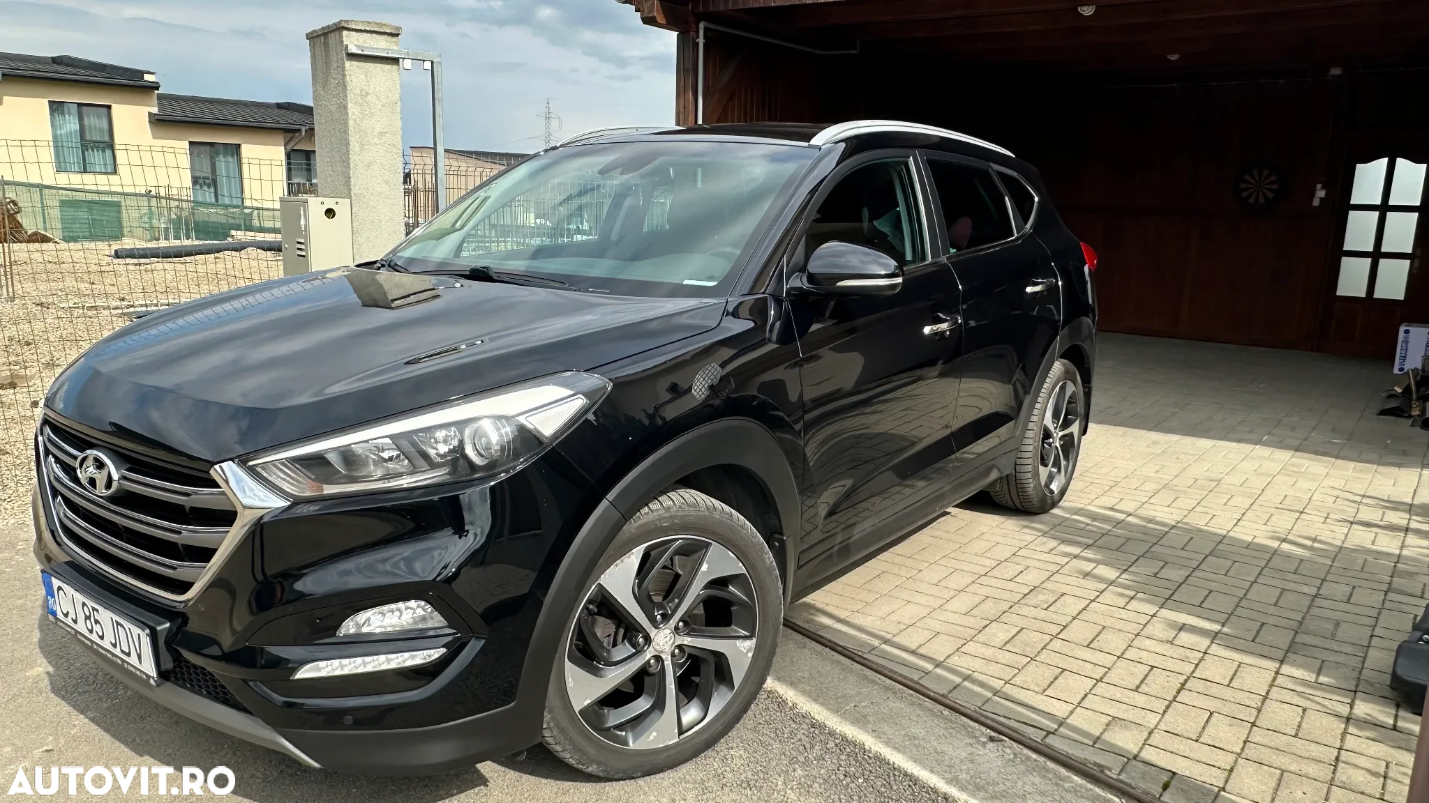 Hyundai Tucson 2.0 CRDI 4WD 6AT Premium+ - 4