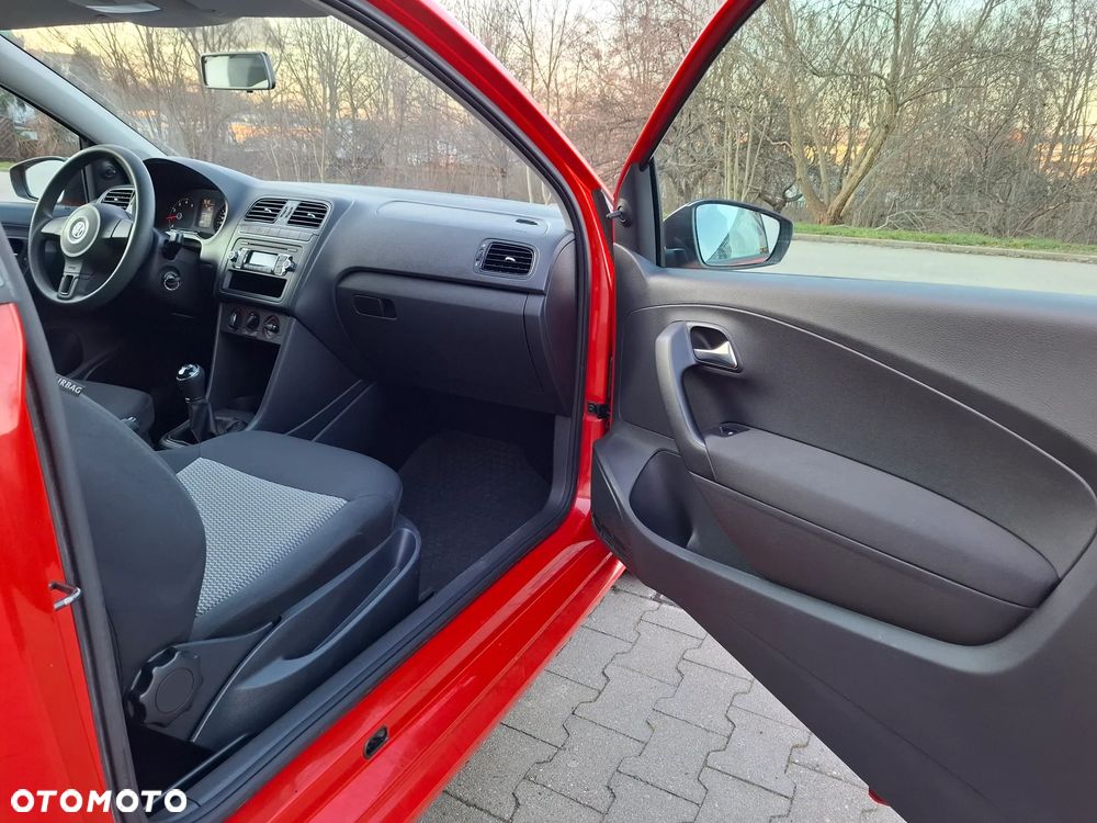 Volkswagen Polo 1.2 Blue Motion Technology Trendline - 26