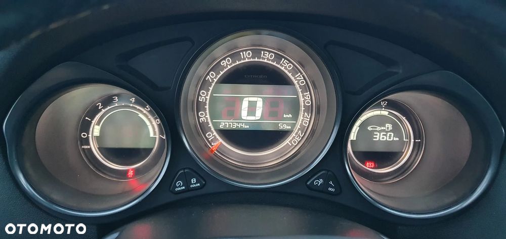 Citroën C4 2.0 HDi Exclusive - 13