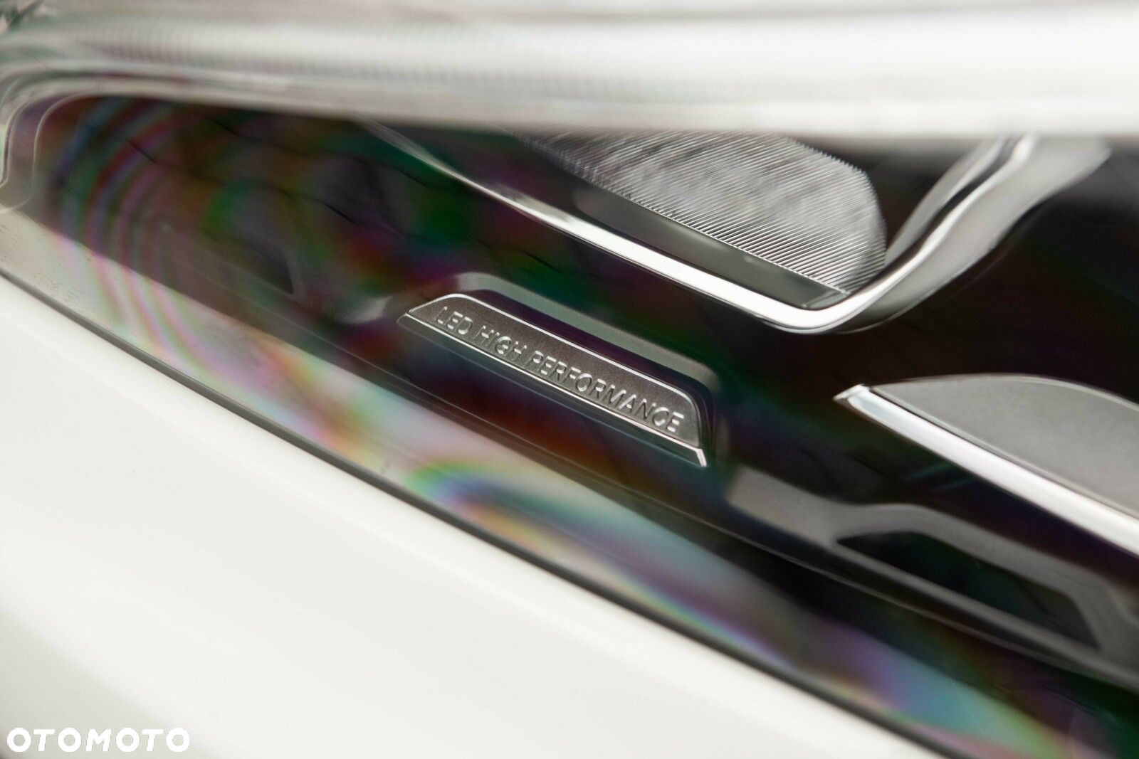 Mercedes-Benz CLA 180 7G-DCT - 12