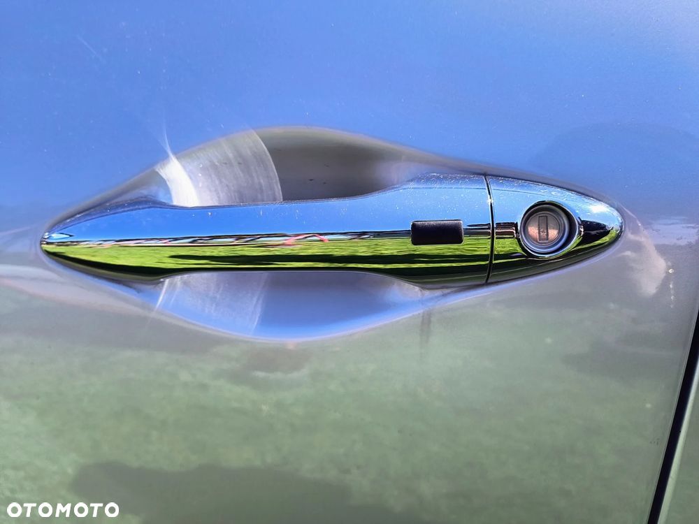 Hyundai ix35 2.0 CRDi Premium 4WD - 18