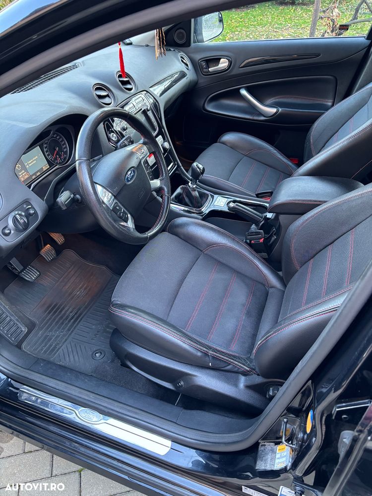 Ford Mondeo 2.2 TDCi Titanium - 13