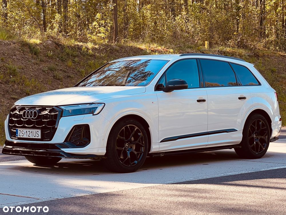 Audi Q7 - 1