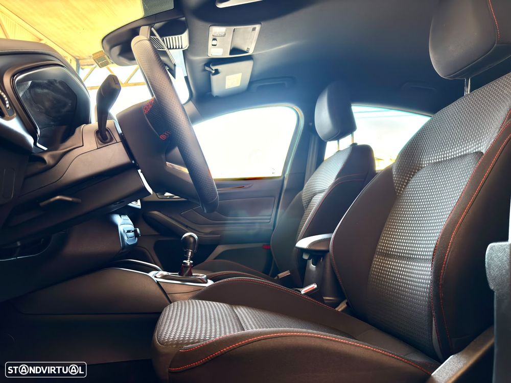 Ford Focus 1.0 EcoBoost MHEV ST-Line X - 10