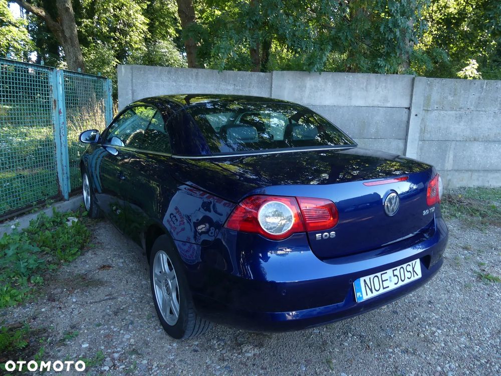 Volkswagen Eos - 16