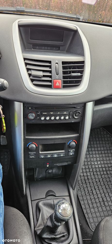 Peugeot 207 1.4 16V Sporty - 3