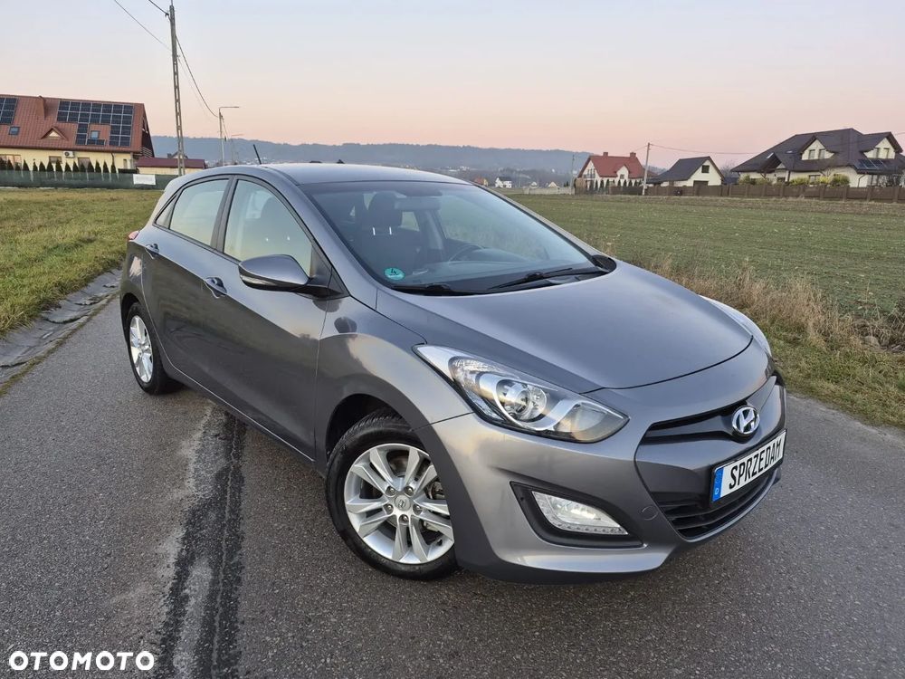 Hyundai i30 1.4 Premium - 3