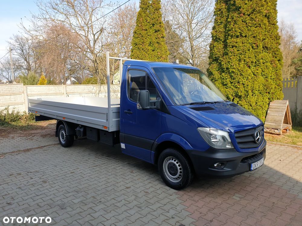 Mercedes-Benz Sprinter - 5