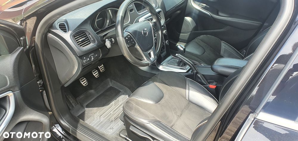 Volvo V40 - 30