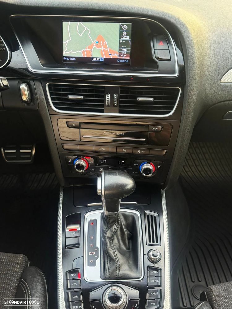 Audi A4 2.0 TDI S-line S tronic - 17