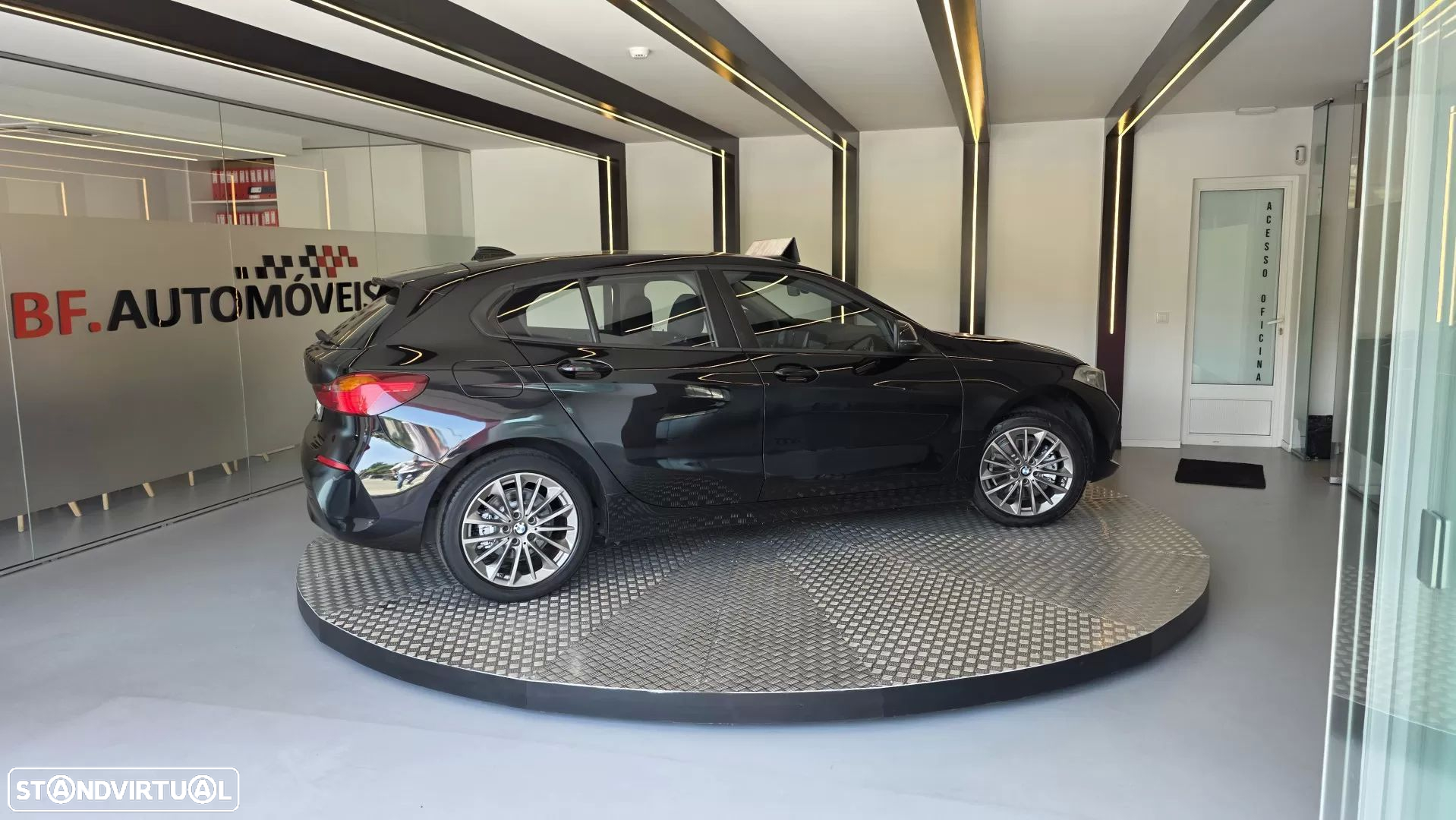 BMW 116 d Corporate Edition Auto - 7