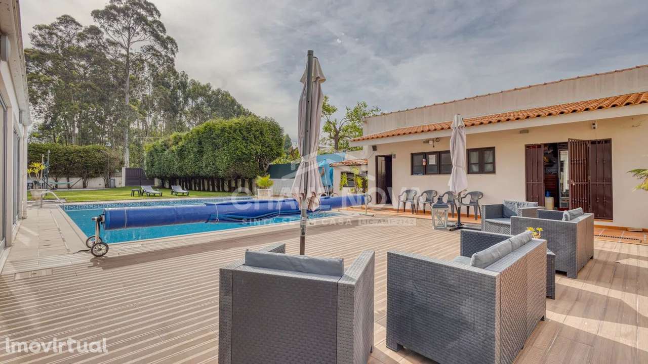 Moradia isolada V4 c/Piscina e Jardim em Espinho - Grande imagem: 2/33