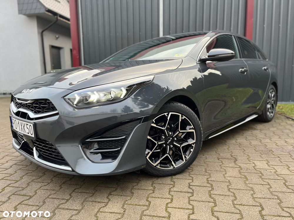 Kia ProCeed - 1