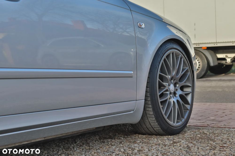 Audi A4 Avant 1.8 T - 12