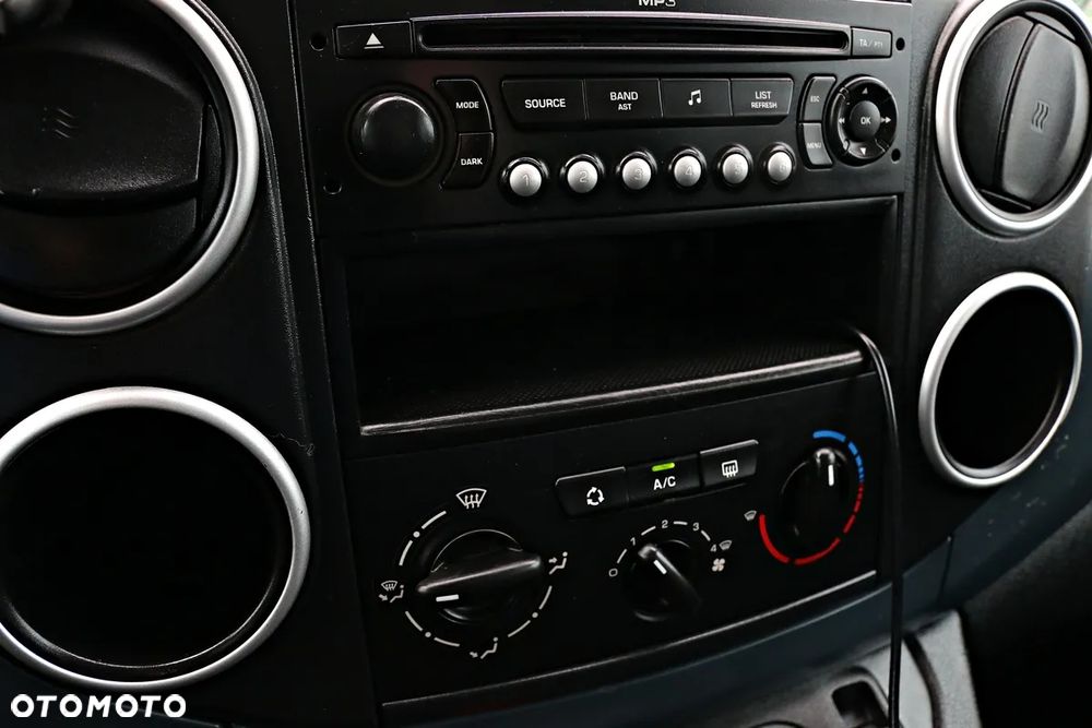 Peugeot Partner - 32