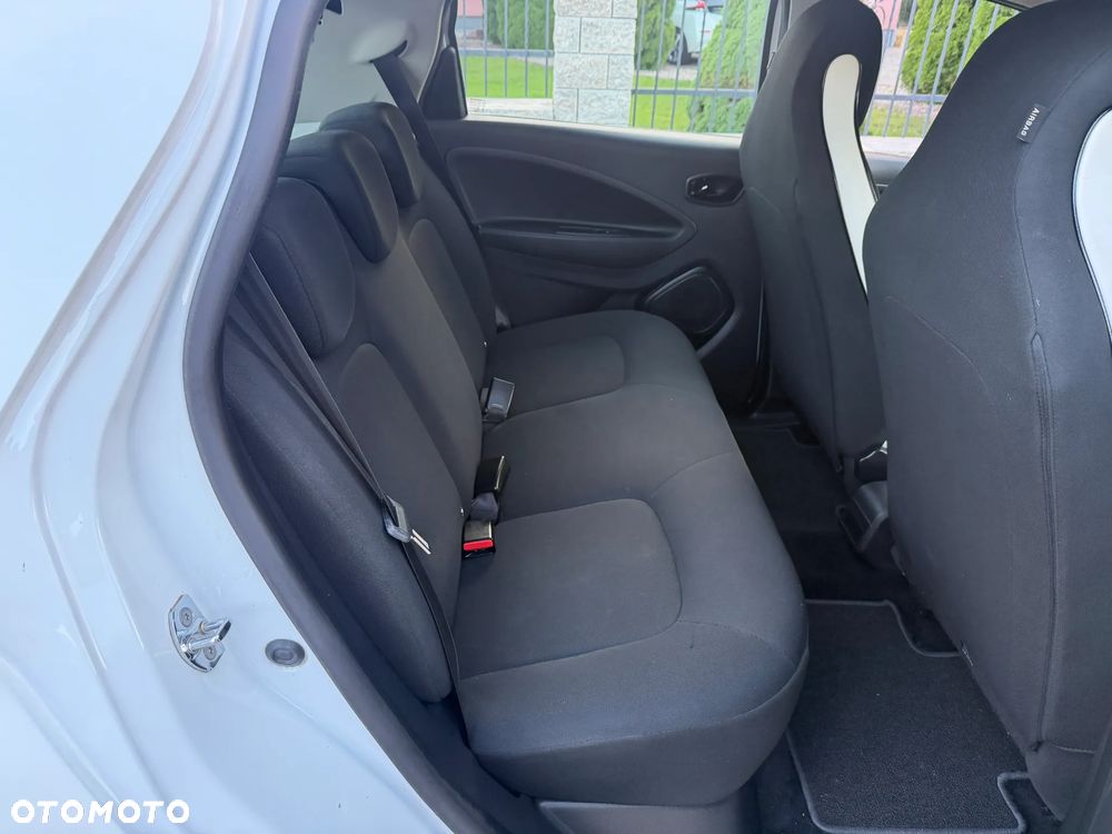 Renault Zoe - 11