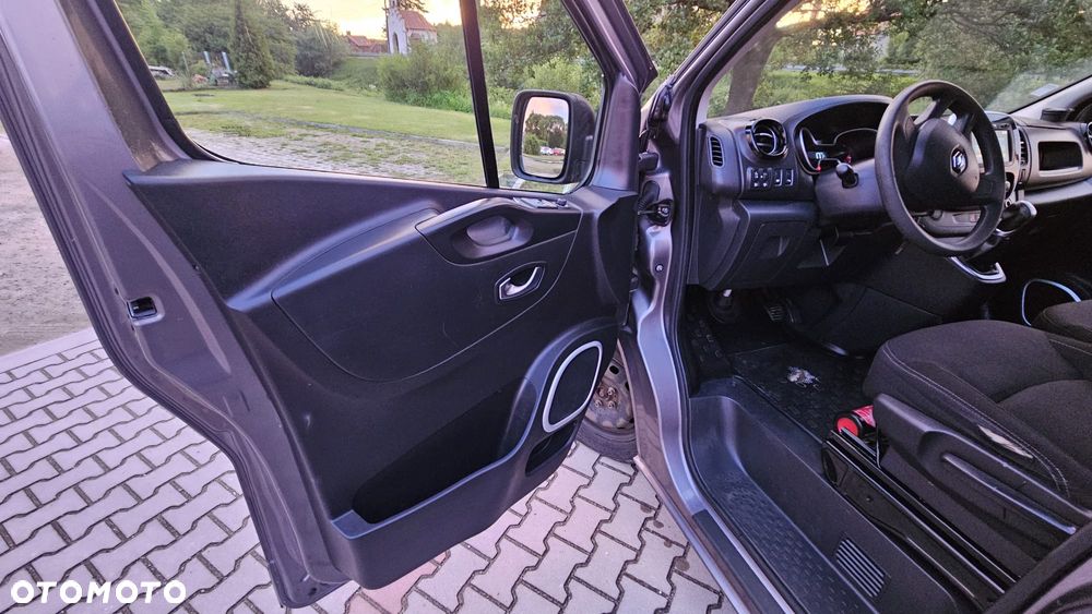 Renault Trafic Grand 2.0 dCi EDC - 20